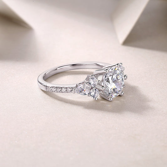 Luxury Moissanite Ring Ethically-Crafted Sparkle & Brilliance
